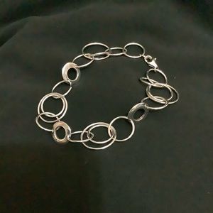 Silver ring link bracelet. Adjustable 9”L